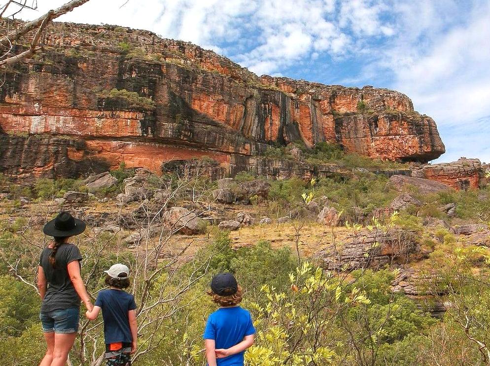 2codeornot2code | Rock Art Tour at Burrungkuy (Nourlangie): Indigenous Art in Kakadu