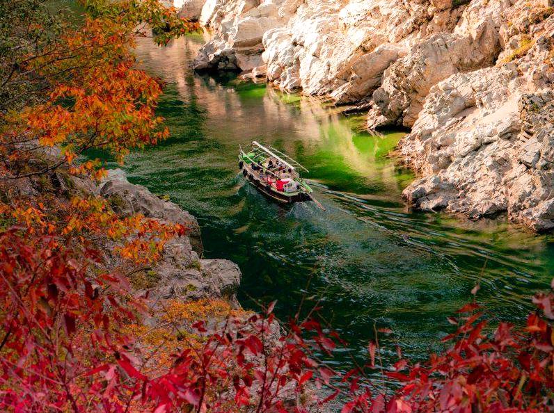 2codeornot2code | Hike to Jarrangbarnmi (Koolpin Gorge): Remote Wilderness of Kakadu