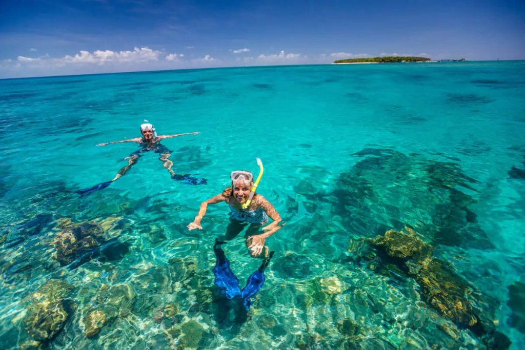 2codeornot2code | The Best Places for Snorkeling in the Great Barrier Reef